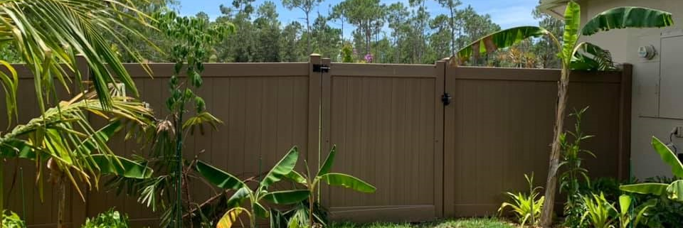 Top 4 Benefits of a Privacy Fence in Florida