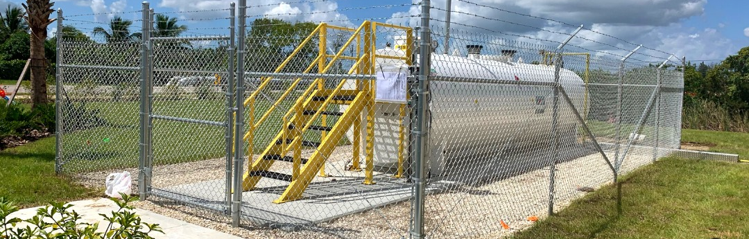 Top 4 Benefits of a Chain Link Fence for Your Commercial Property